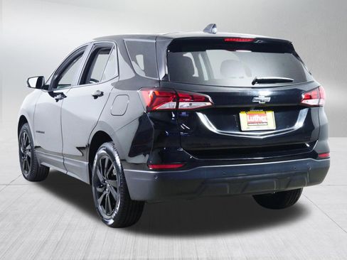 Used 2024 Chevrolet Equinox LS w/ LS Convenience Package image 5
