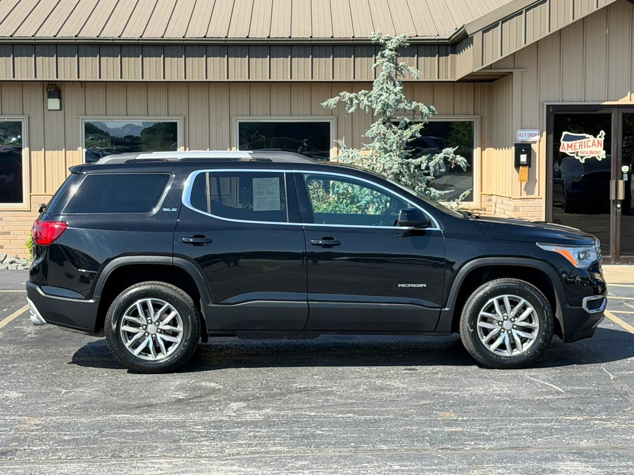 Used 2019 GMC Acadia SLE FWD image 51