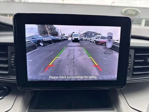 Used 2022 Ford Explorer XLT w/ Class IV Trailer Tow Package image 19