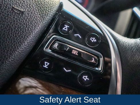 Used 2019 Cadillac Escalade Premium Luxury image 27