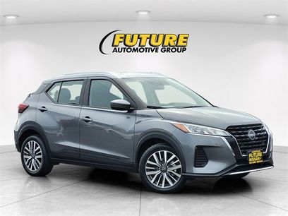 Used 2024 Nissan Kicks SV