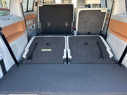 New 2025 Volkswagen ID. Buzz 1st Edition image 14