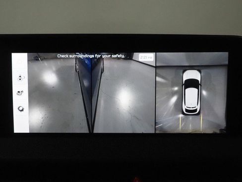 Used 2024 Kia EV6 Wind w/ Wind Technology Package image 30