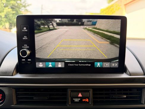 Used 2024 Honda Pilot EX-L image 35