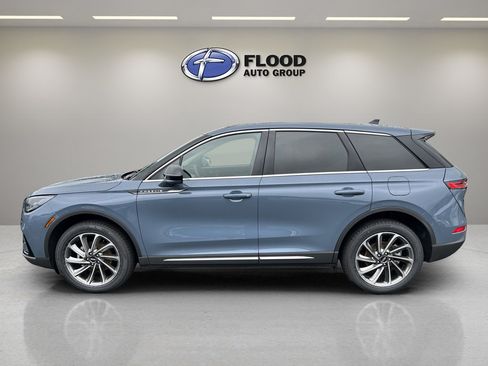Certified 2023 Lincoln Corsair AWD w/ Equipment Group 101A image 4