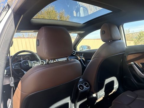 Used 2019 Mercedes-Benz A 220 4MATIC image 23