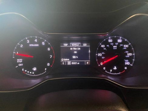 Used 2021 Chevrolet TrailBlazer LT w/ Sun and Liftgate Package image 21