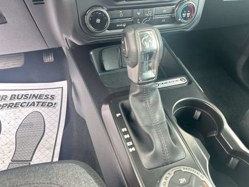 Used 2025 Ford Bronco 2-Door AWD/4WD image 21