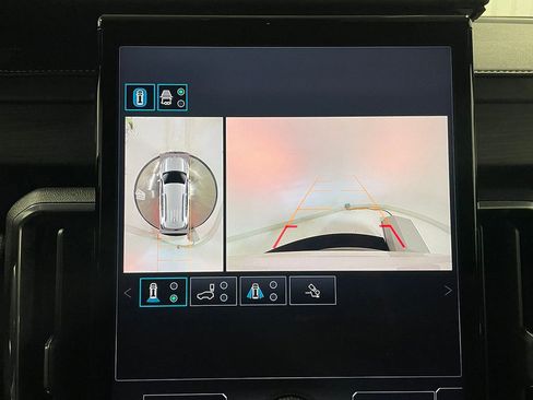 Used 2025 GMC Acadia Elevation image 4