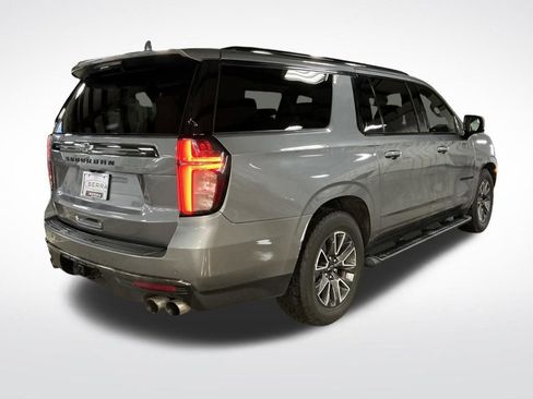 Used 2022 Chevrolet Suburban Z71 w/ Z71 Off-Road Package image 5