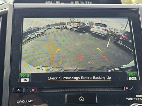 Used 2023 Subaru Forester Limited image 39