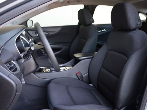 Used 2024 Chevrolet Malibu LT FWD image 14