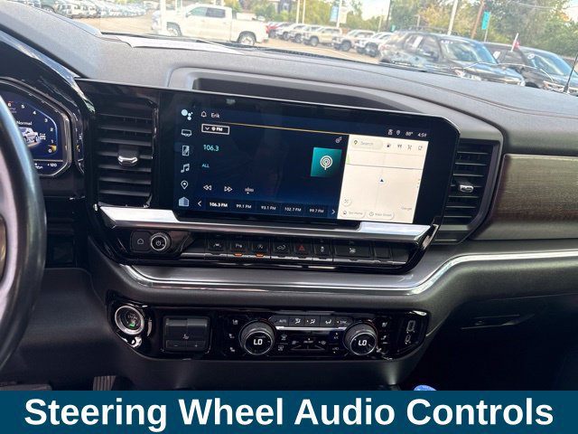 Used 2023 Chevrolet Silverado 1500 High Country AWD/4WD image 16