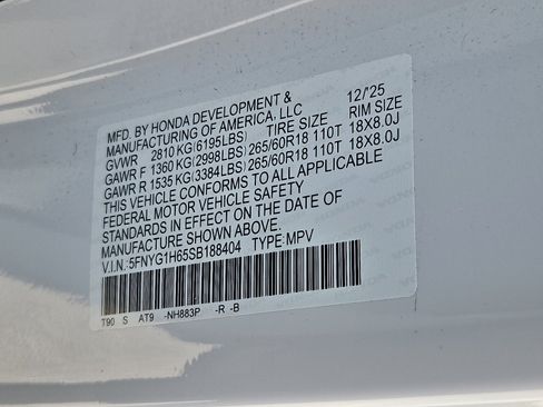 Used 2025 Honda Pilot TrailSport image 4