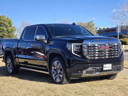 Used 2025 GMC Sierra 1500 Denali image 2