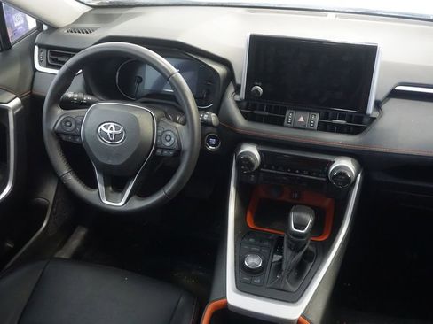 Used 2024 Toyota RAV4 Adventure AWD/4WD image 24