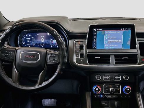 Used 2023 GMC Yukon XL AT4 w/ AT4 Premium Package AWD/4WD image 22