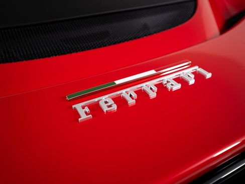 Used 2025 Ferrari 296 GTS RWD image 21