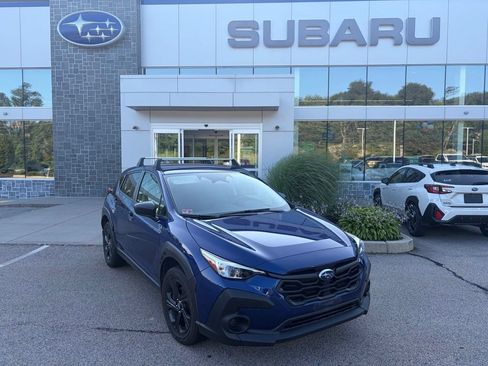 Used 2024 Subaru Crosstrek 2.0i AWD/4WD image 1