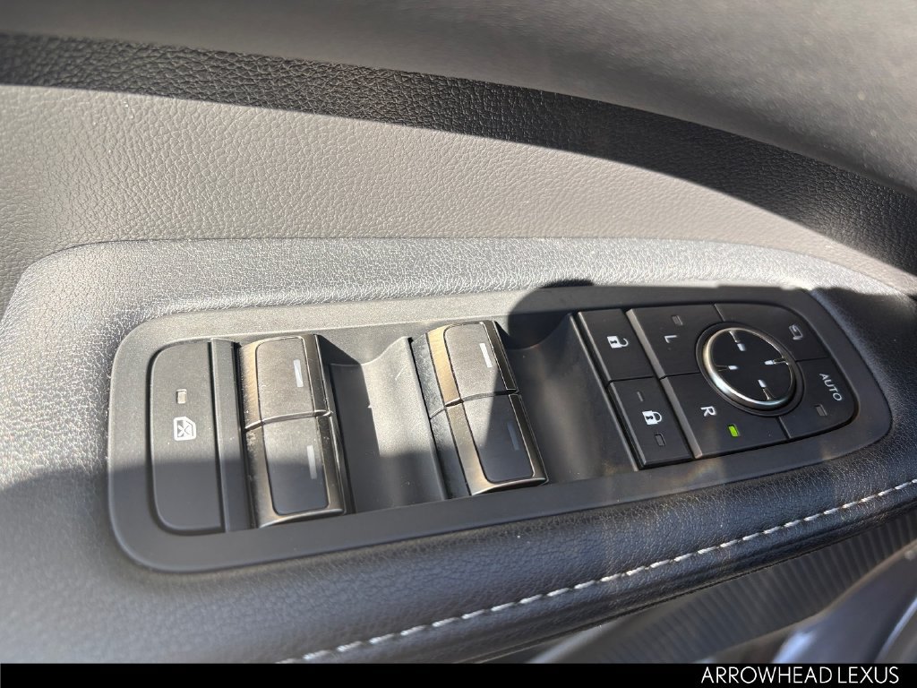 Used 2025 Lexus RX 350 Premium w/ Accessory Package FWD image 16