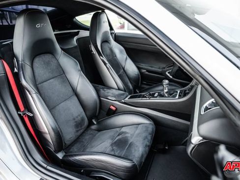 Used 2016 Porsche Cayman GT4 RWD image 76
