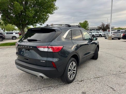 Certified 2022 Ford Escape SEL AWD/4WD image 8