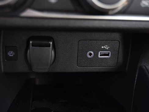 New 2025 Nissan Versa SV image 15