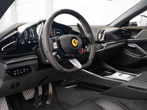 Used 2024 Ferrari Purosangue image 33
