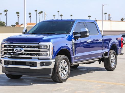 Used 2026 Ford F250 Lariat w/ Chrome Package AWD/4WD image 3
