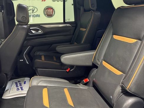 Used 2023 GMC Yukon XL AT4 w/ AT4 Premium Package AWD/4WD image 26