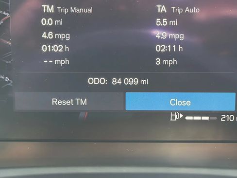 Used 2023 Volvo XC90 B5 Core AWD/4WD image 17