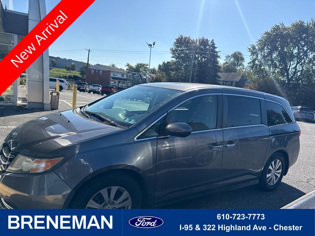 Used 2016 Honda Odyssey SE image 1
