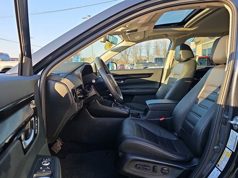 Used 2023 Honda CR-V EX-L image 13