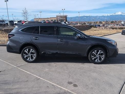 Used 2022 Subaru Outback Touring image 9