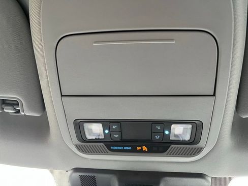 Used 2025 Ford F150 XLT w/ Equipment Group 301A Standard image 22