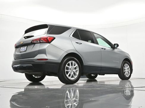 Certified 2023 Chevrolet Equinox LT FWD image 39