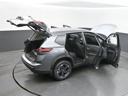 New 2026 Nissan Rogue SV image 43