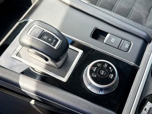 Used 2022 Mitsubishi Outlander SE AWD/4WD image 18
