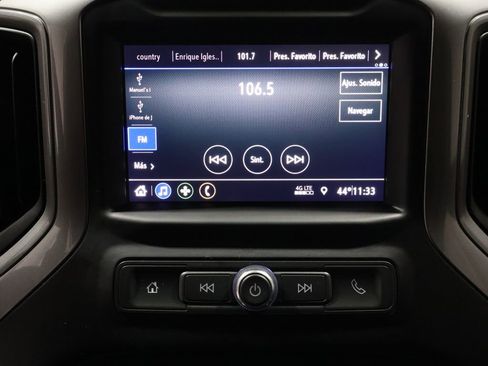 Used 2021 Chevrolet Silverado 1500 Custom w/ Safety Confidence Package image 28