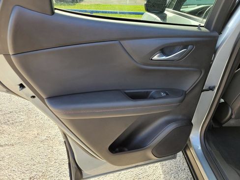 Used 2024 Chevrolet Blazer RS FWD image 16
