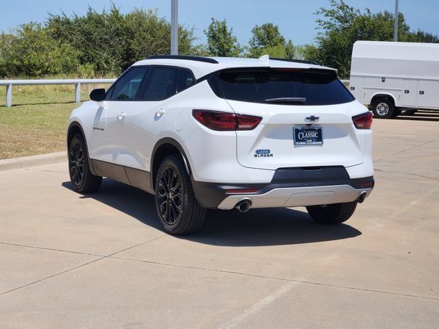 New 2026 Chevrolet Blazer LT w/ Convenience Package FWD image 6
