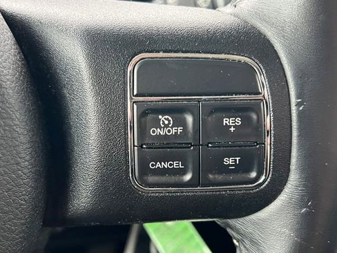 Used 2016 Jeep Wrangler Unlimited Sahara w/ Dual Top Group AWD/4WD image 23