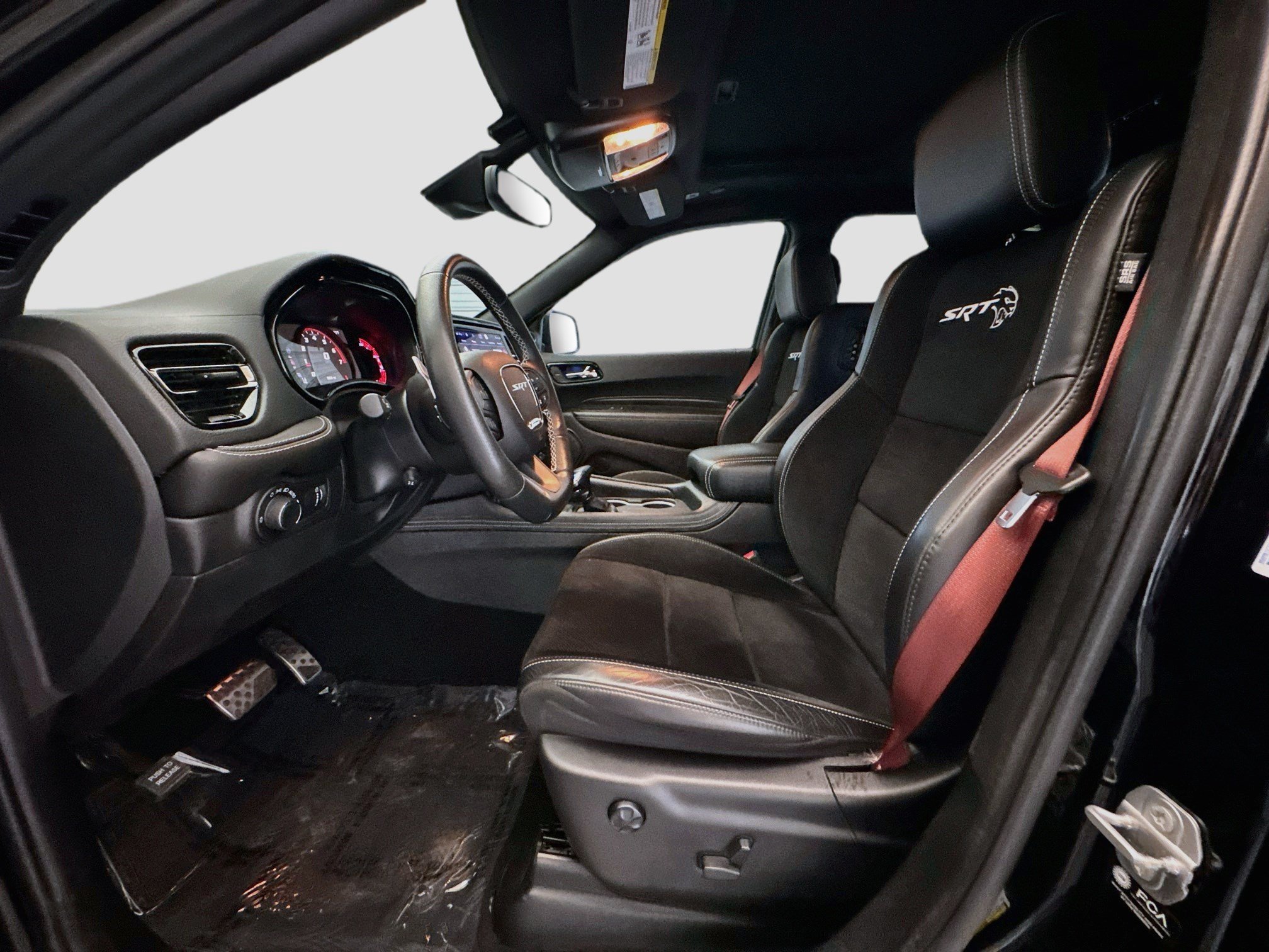 Used 2021 Dodge Durango SRT Hellcat w/ Technology Group AWD/4WD image 13