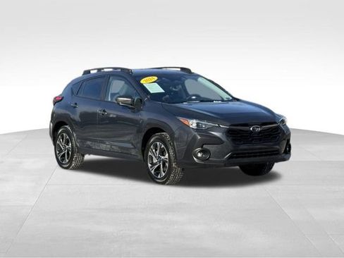 Used 2024 Subaru Crosstrek 2.0i Premium image 1