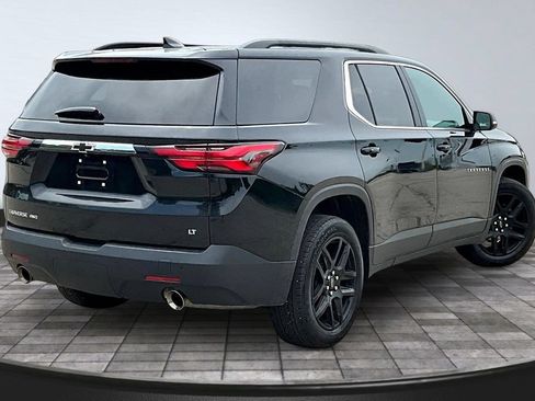Used 2023 Chevrolet Traverse LT AWD/4WD image 6