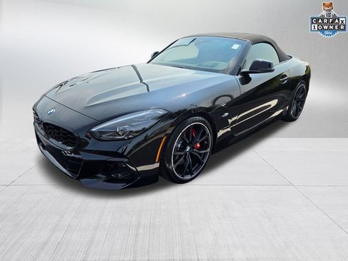 Used 2025 BMW Z4 M40i w/ Edition RWD image 1