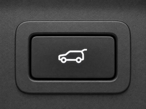 Used 2018 Jaguar F-PACE Prestige AWD/4WD image 12