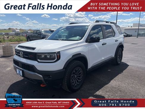 Certified 2026 Honda Passport TrailSport image 3