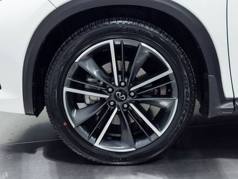 Used 2024 INFINITI QX50 Sport AWD/4WD image 28
