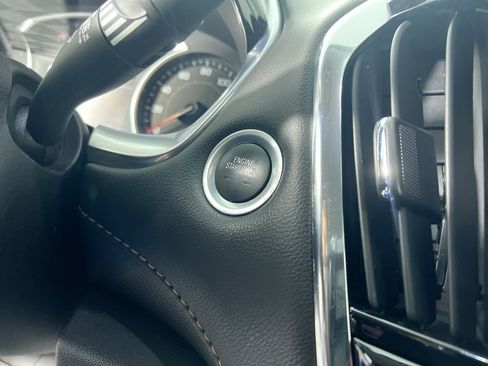 Used 2019 Chevrolet Traverse LT w/ LPO, Floor Liner Package image 23